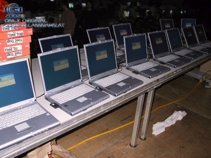 [ICB]Autobahnwa[h]n 2002 Laptops