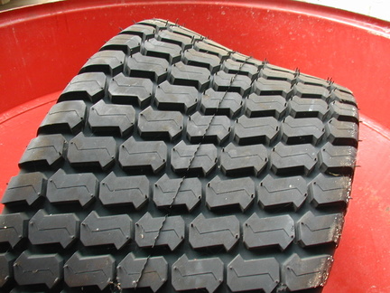 breiter Reifen, wo der blos dazugehört ?